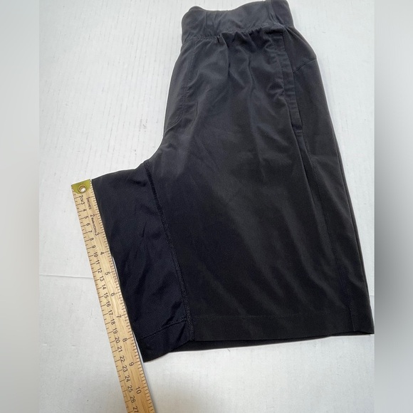Lululemon Men’s T.H.E. Shorts 9” Inseam Lined Performance Stretch Size M - Picture 14 of 16
